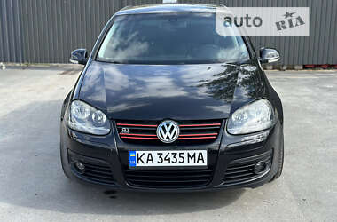 Хэтчбек Volkswagen Golf 2008 в Киеве