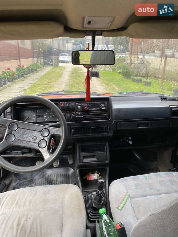 Хэтчбек Volkswagen Golf 1986 в Виноградове