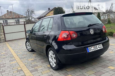 Хетчбек Volkswagen Golf 2005 в Івано-Франківську