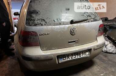 Хэтчбек Volkswagen Golf 2001 в Хмельницком