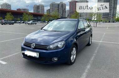 Универсал Volkswagen Golf 2012 в Киеве