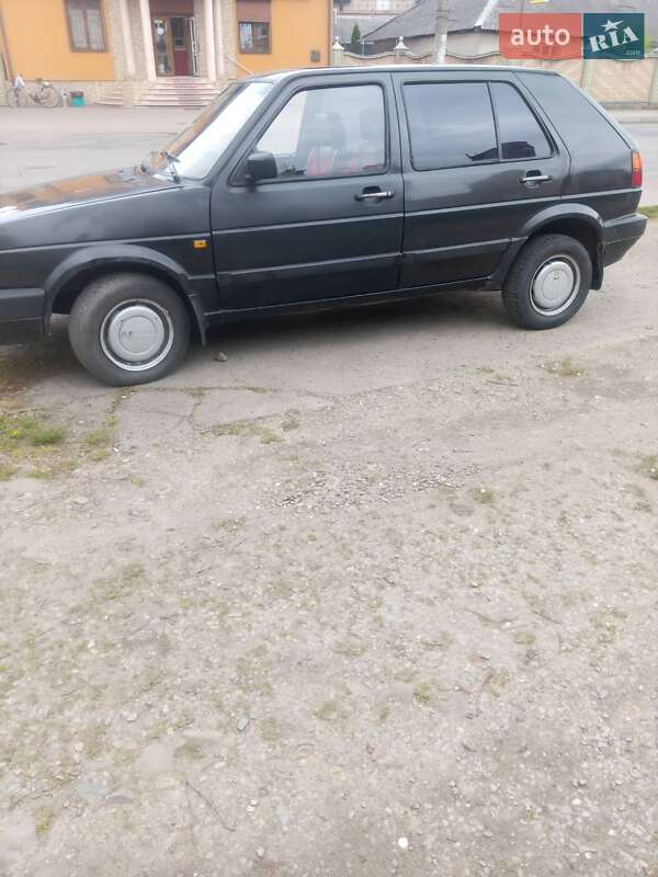 Хэтчбек Volkswagen Golf 1991 в Тысменице