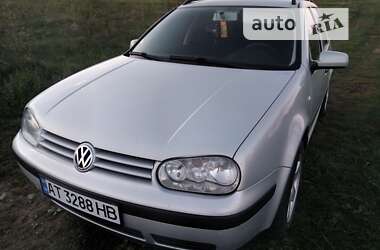 Универсал Volkswagen Golf 1999 в Надворной