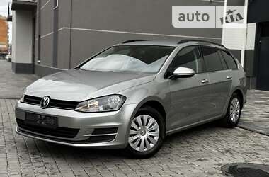 Универсал Volkswagen Golf 2015 в Ивано-Франковске