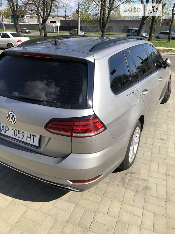 Универсал Volkswagen Golf 2017 в Запорожье