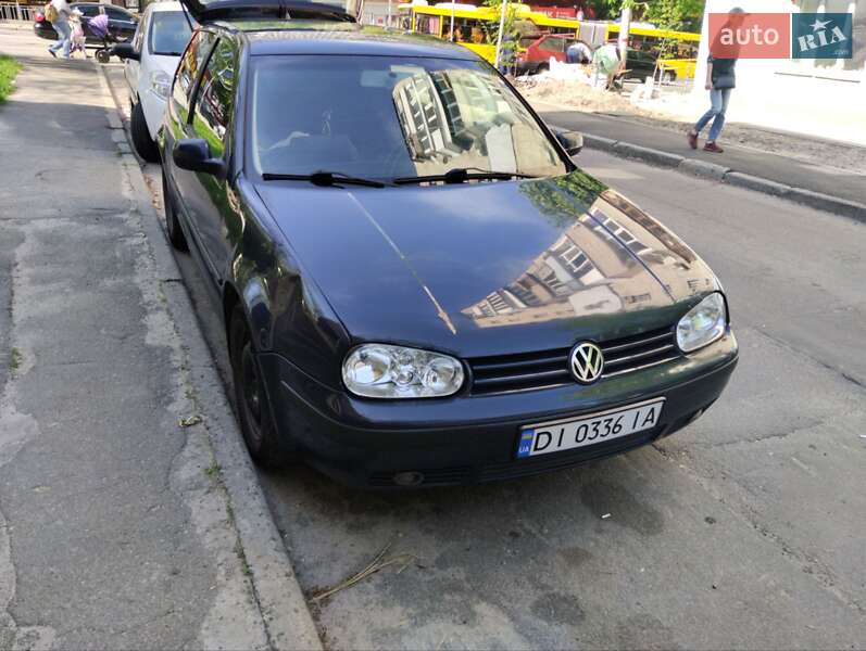 Хэтчбек Volkswagen Golf 1999 в Киеве