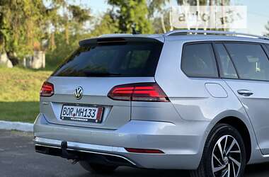 Универсал Volkswagen Golf 2019 в Радивилове
