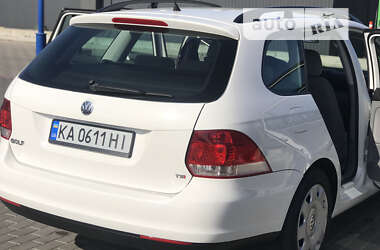 Универсал Volkswagen Golf 2009 в Киеве