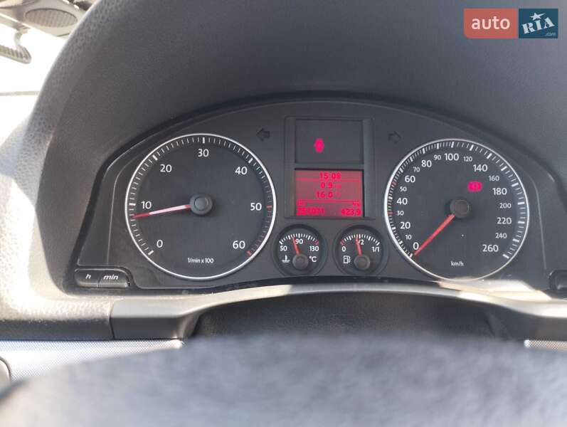 Универсал Volkswagen Golf 2008 в Снятине