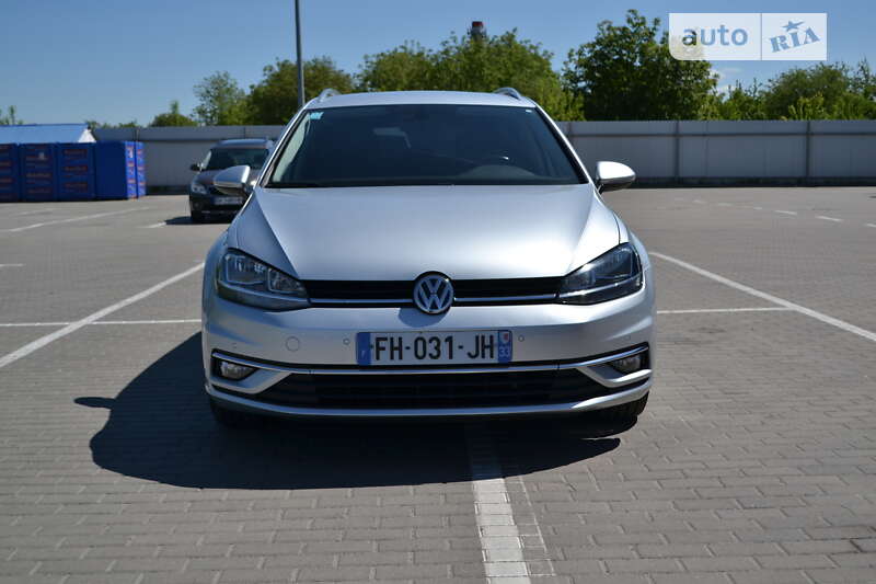 Універсал Volkswagen Golf 2019 в Дубні