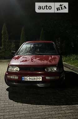 Хэтчбек Volkswagen Golf 1995 в Львове