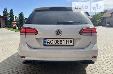 Универсал Volkswagen Golf 2017 в Мукачево