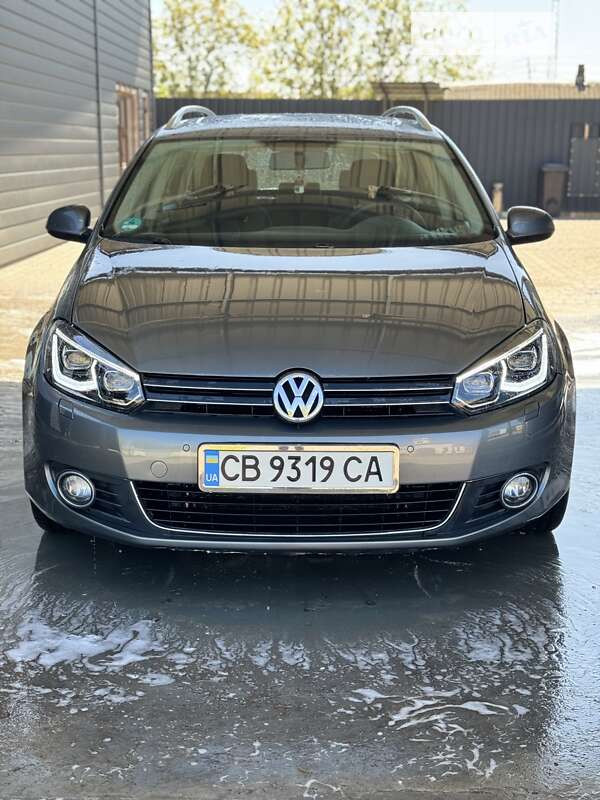 Универсал Volkswagen Golf 2010 в Бахмаче