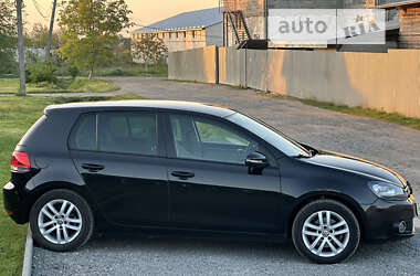 Хетчбек Volkswagen Golf 2012 в Дрогобичі