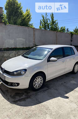 Хетчбек Volkswagen Golf 2011 в Запоріжжі