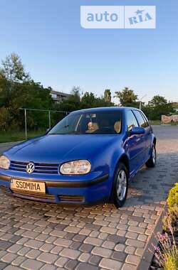 Хетчбек Volkswagen Golf 1999 в Береговому