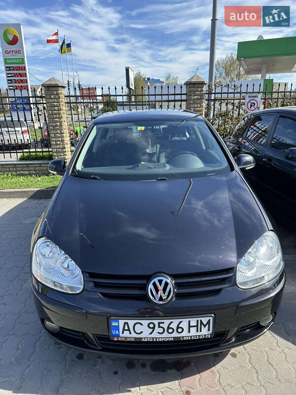 Хэтчбек Volkswagen Golf 2007 в Луцке фото 2 Хэтчбек Volkswagen Golf 2007 в Луцке