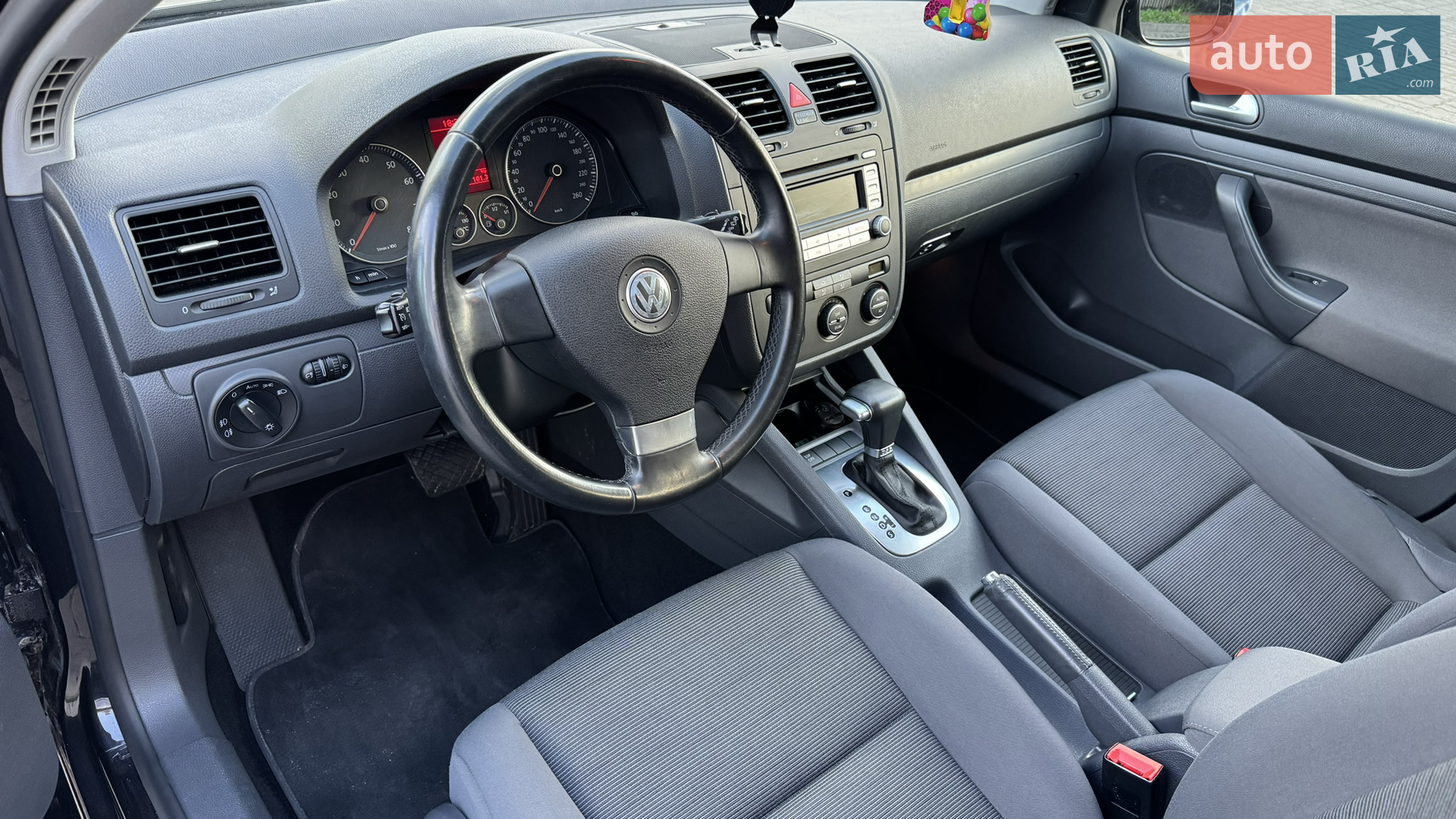 Volkswagen Golf 2007 VIN WVWZZZ1KZ8P066720 фото оголошення 6 з 13