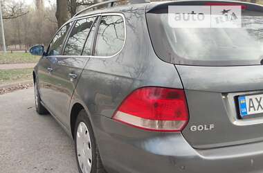 Универсал Volkswagen Golf 2009 в Киеве