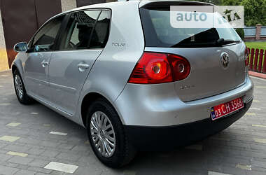 Хэтчбек Volkswagen Golf 2007 в Калуше