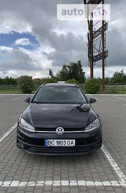 Универсал Volkswagen Golf 2018 в Львове