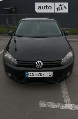 Хэтчбек Volkswagen Golf 2011 в Умани