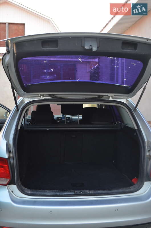 Универсал Volkswagen Golf 2008 в Сокирянах