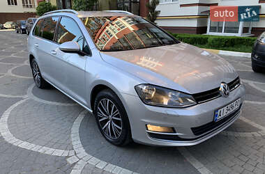 Универсал Volkswagen Golf 2016 в Ирпене