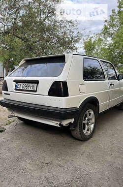 Хэтчбек Volkswagen Golf 1987 в Кропивницком