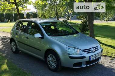 Хетчбек Volkswagen Golf 2005 в Хмельницькому