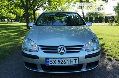 Хетчбек Volkswagen Golf 2005 в Хмельницькому