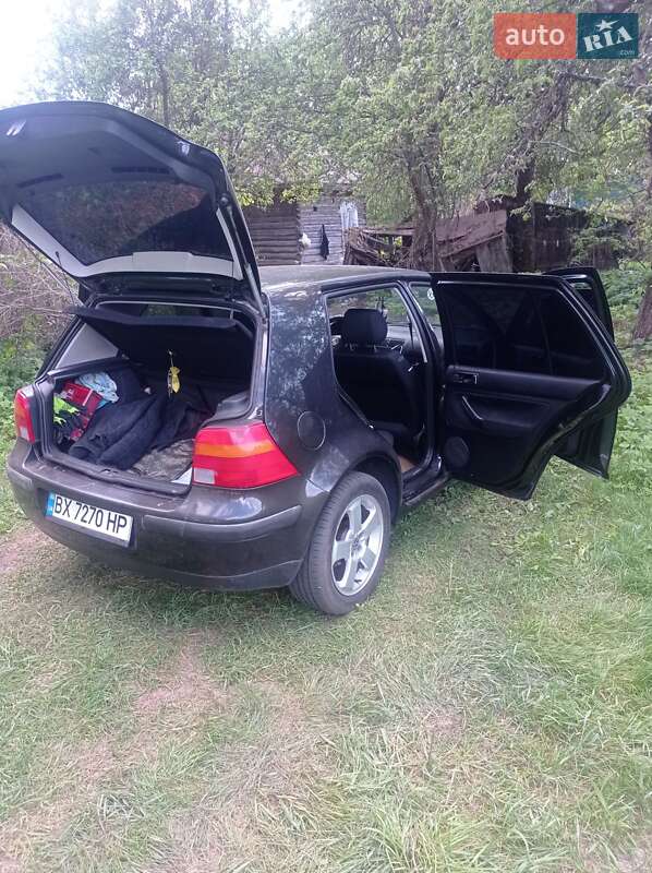 Хетчбек Volkswagen Golf 2002 в Кам'янець-Подільському