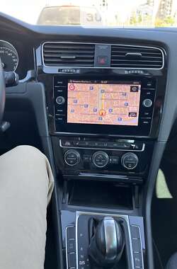 Универсал Volkswagen Golf 2018 в Броварах