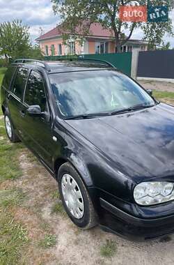 Универсал Volkswagen Golf 2004 в Прилуках