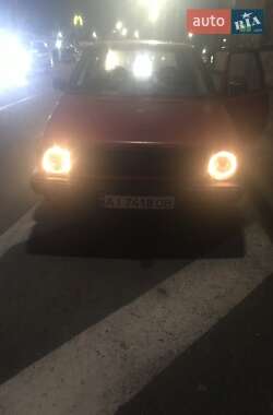 Хэтчбек Volkswagen Golf 1988 в 