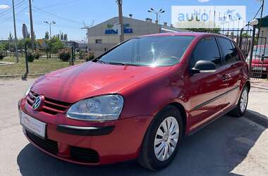 Хэтчбек Volkswagen Golf 2008 в Николаеве