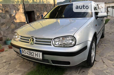 Хетчбек Volkswagen Golf 1999 в Виноградові