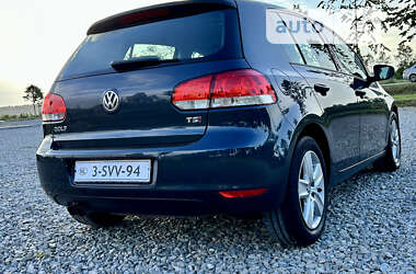 Хетчбек Volkswagen Golf 2010 в Івано-Франківську