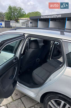 Универсал Volkswagen Golf 2010 в 