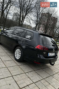 Универсал Volkswagen Golf 2015 в 