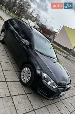 Универсал Volkswagen Golf 2015 в 