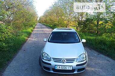 Хетчбек Volkswagen Golf 2004 в Бершаді