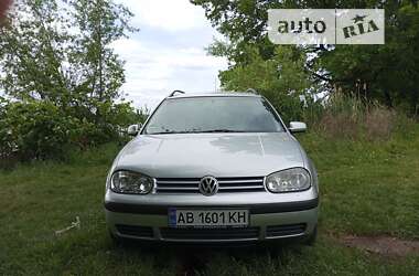 Универсал Volkswagen Golf 2002 в Виннице