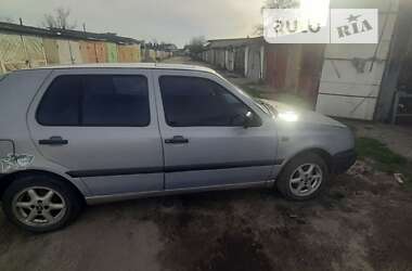 Хетчбек Volkswagen Golf 1995 в Ковелі