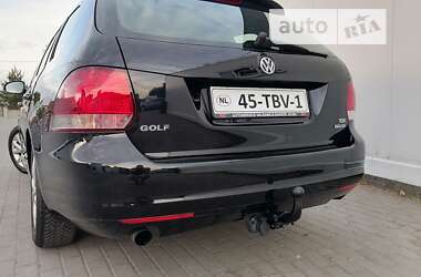 Універсал Volkswagen Golf 2010 в Стрию