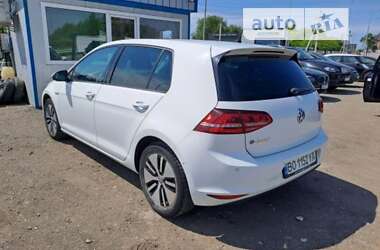 Хетчбек Volkswagen Golf 2015 в Тернополі