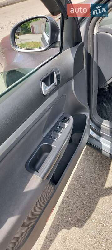 Универсал Volkswagen Golf 2007 в Харькове