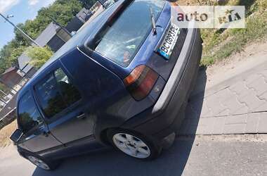 Хэтчбек Volkswagen Golf 1995 в Львове