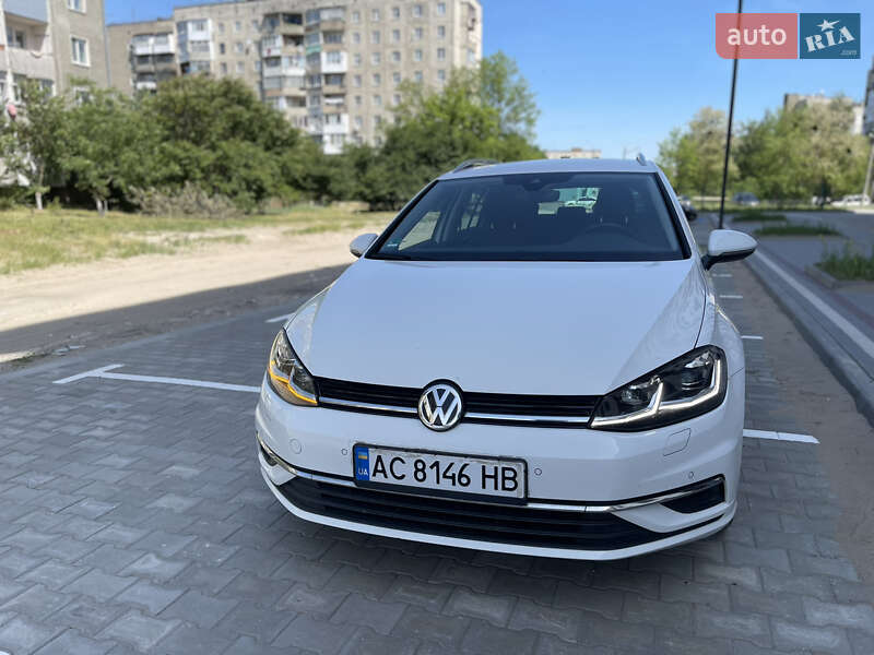 Универсал Volkswagen Golf 2017 в Ковеле
