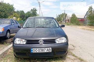 Хэтчбек Volkswagen Golf 2003 в Одессе
